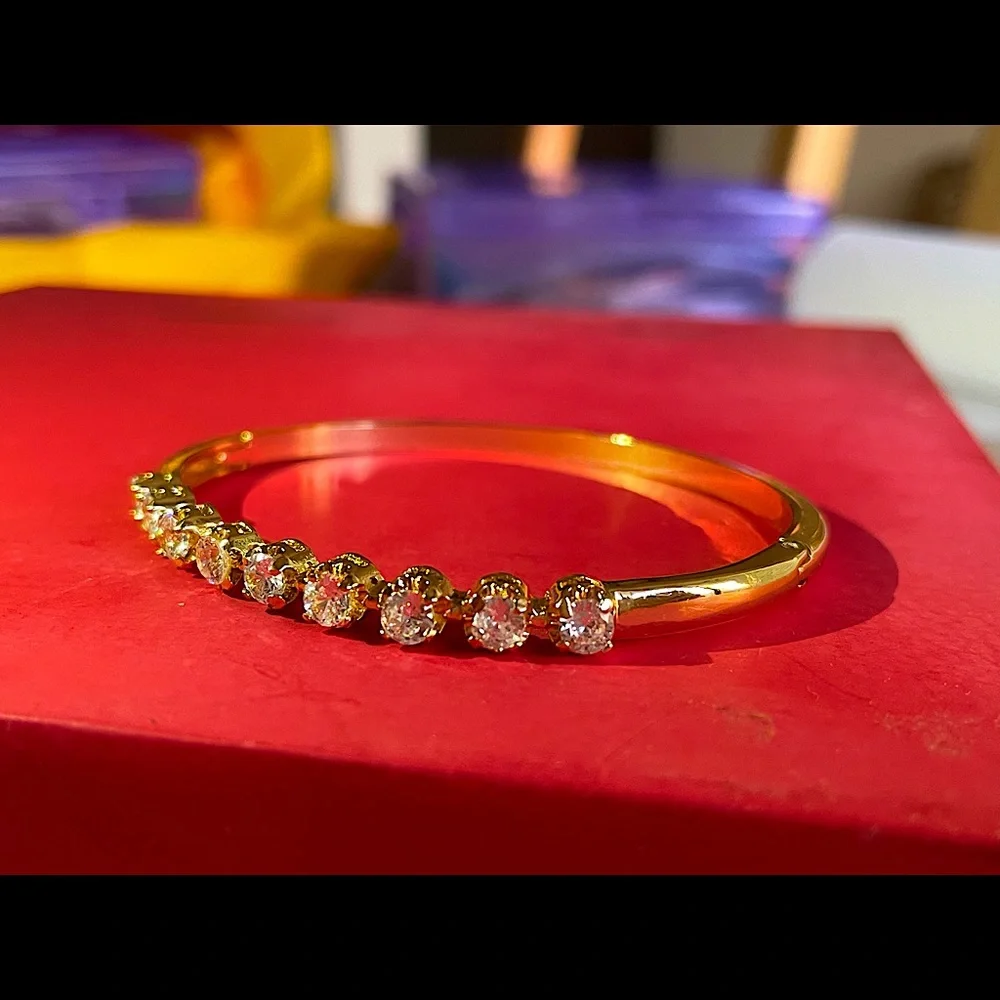 Stylish Designer Women’s Kada - Picture 4 of 4
